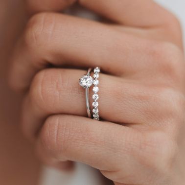 Lepage Romancewedding ring in rose gold and diamonds