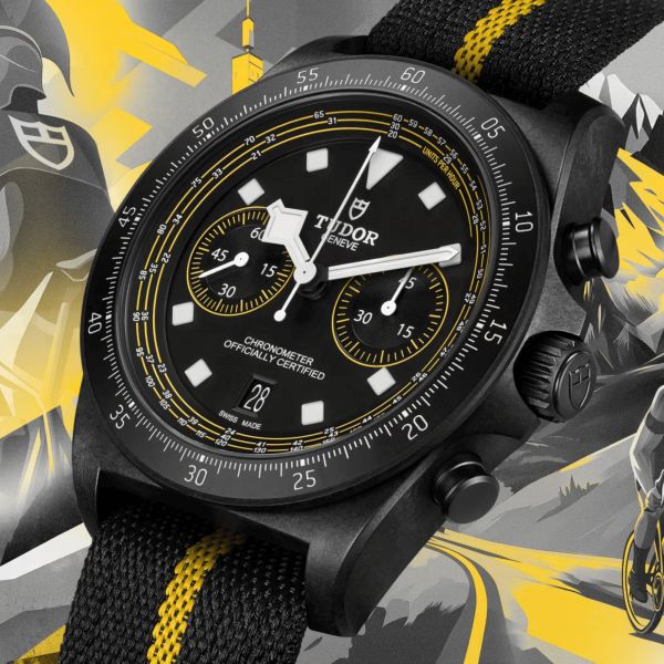 Montre Tudor Pelagos FXD Chrono "Yellow" automatique cadran noir bracelet tissu noir 43 mm