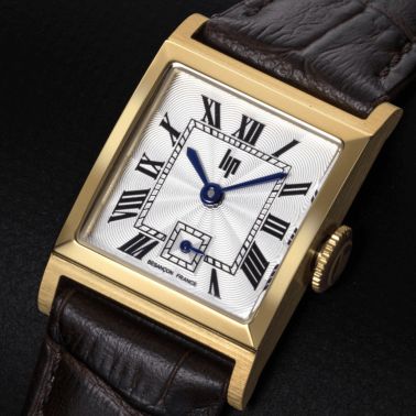 Montre Lip Churchill C18 Dorée quartz cadran argenté bracelet cuir marron 21 x 21 mm