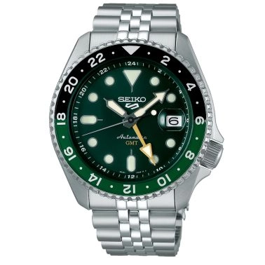 Montre Seiko 5 SKX Sports GMT automatique cadran vert bracelet acier 42,5 mm