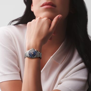 Montre Longines Conquest quartz cadran bleu bracelet acier 29,5 mm