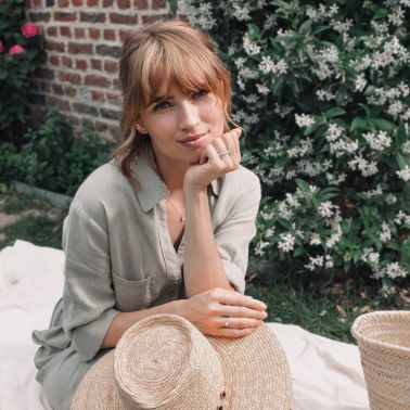 Lepage Suzanne wedding ring in white gold and shuttle cut diamonds