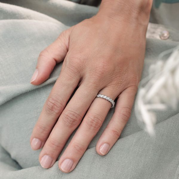 Alliance Lepage Suzanne en or jaune et diamants taille navette