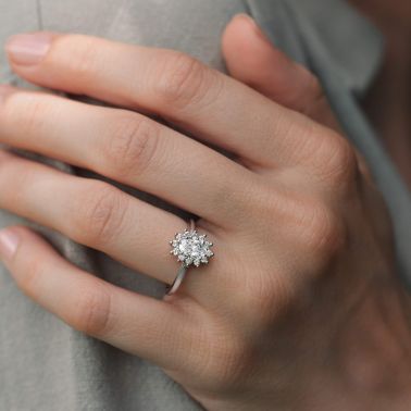 Bague Lepage Daisy en or blanc et diamants