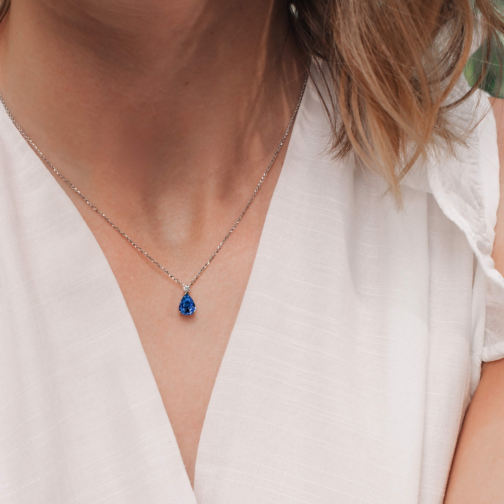 Collier Lepage Jacques en or blanc et saphir