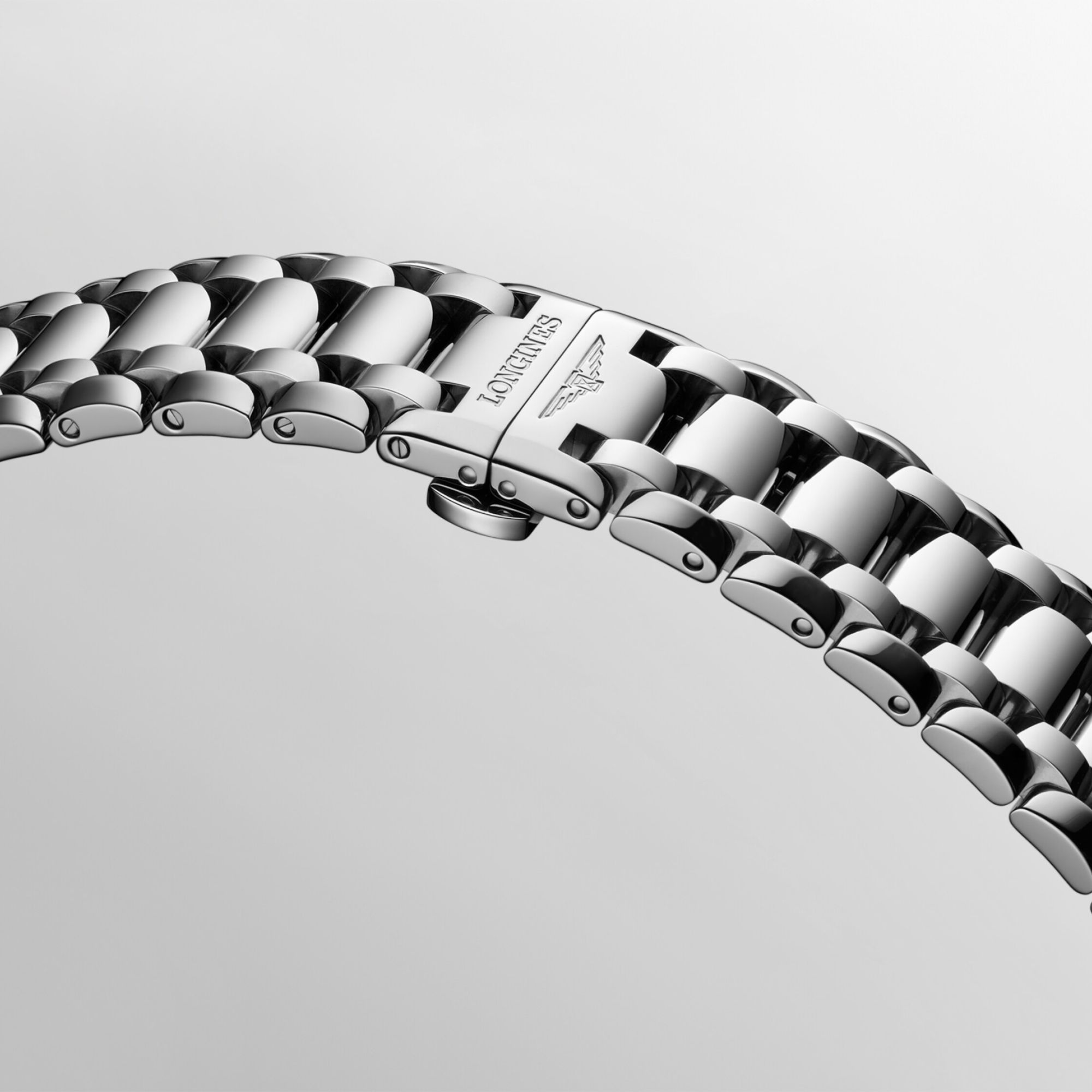 Montre Longines PrimaLuna Moonphase automatique cadran blanc bracelet acier 34 mm