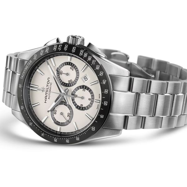 Montre Hamilton Jazzmaster Performer Chronographe automatique cadran blanc bracelet acier 42 mm