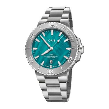 Montre Oris Aquis Date New York Harbor II automatique cadran nacre verte bracelets acier et caoutchouc 41,5 mm