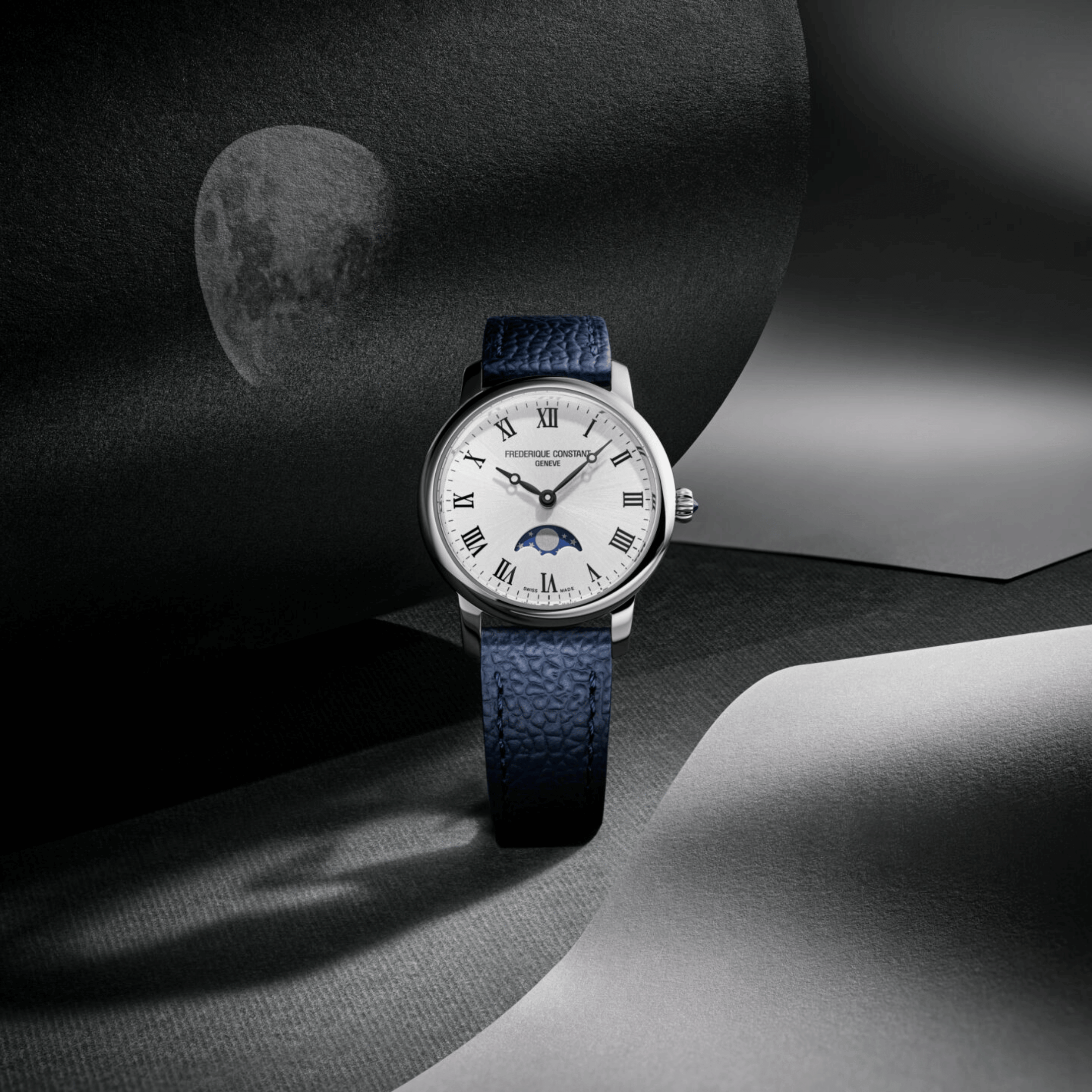Montre Frédérique Constant Classics Slimline Ladies Moonphase quartz cadran argenté bracelet cuir 30 mm