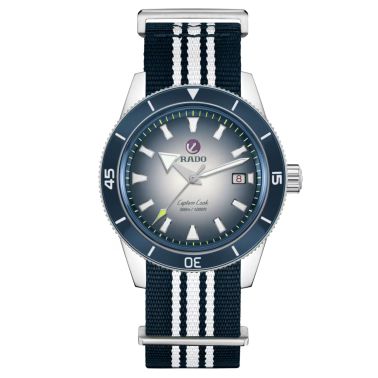 Montre automatique Rado Captain Cook avec cadran bleu, bracelet en acier inoxydable, bracelet en cuir bleu et bracelet en tissu 