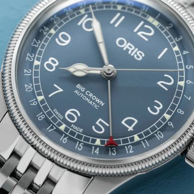 Montre Oris Big Crown Pointer Date cadran bleu bracelet acier 40 mm