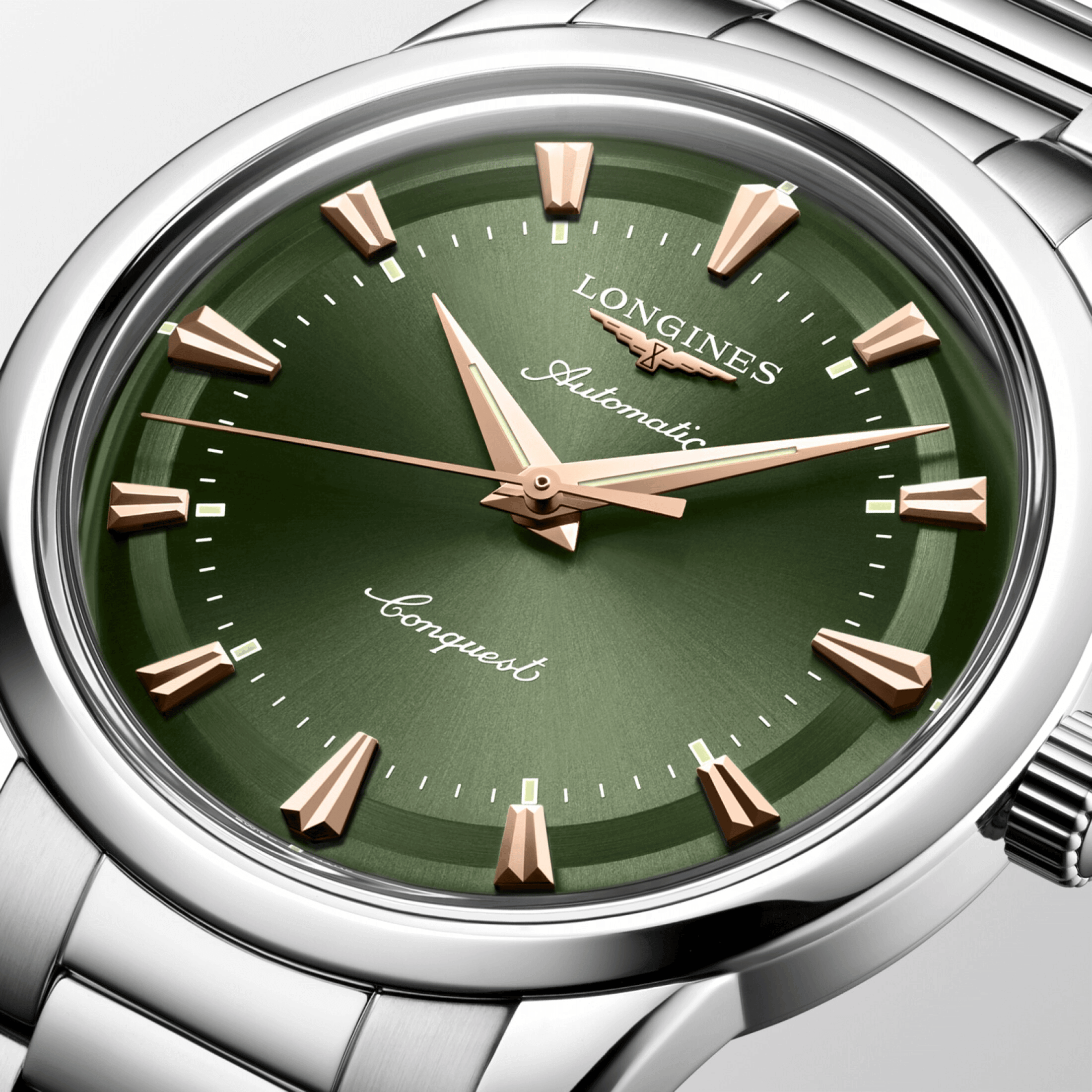 Montre Longines Conquest Heritage automatique cadran vert bracelet acier 40 mm