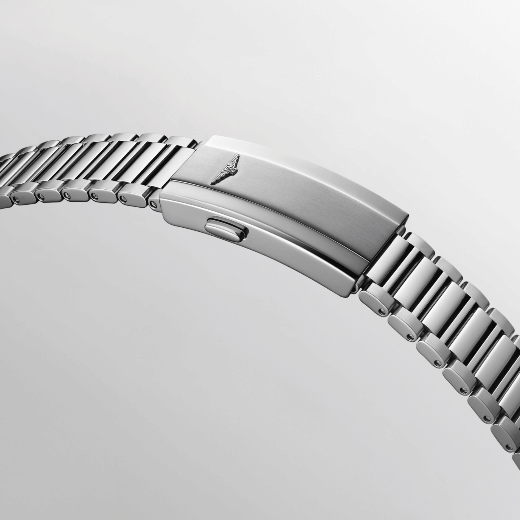 Montre Longines Conquest Heritage automatique cadran vert bracelet acier 40 mm