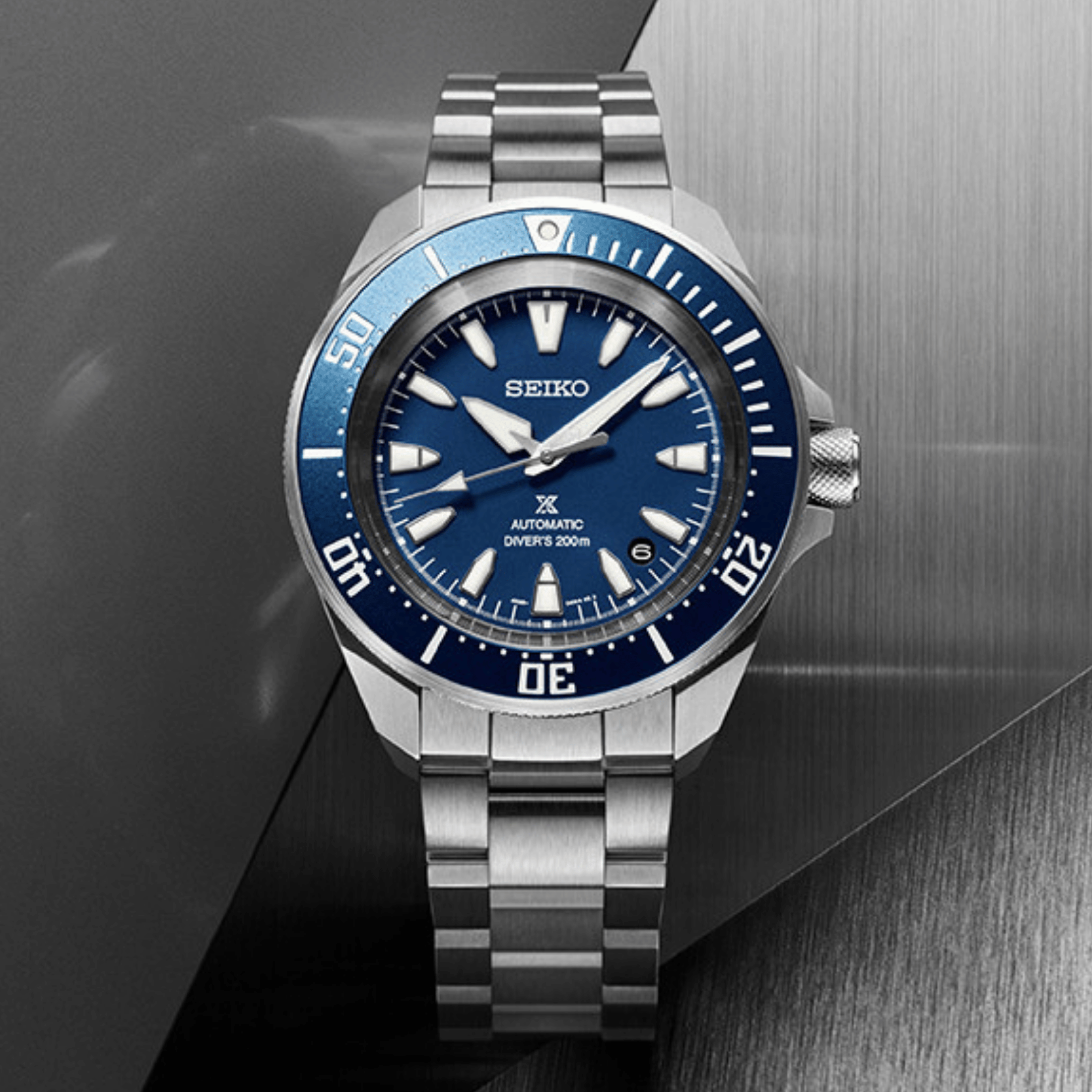 Montre Seiko Prospex Diver's Samurai automatique cadran bleu bracelet acier 41,7 mm