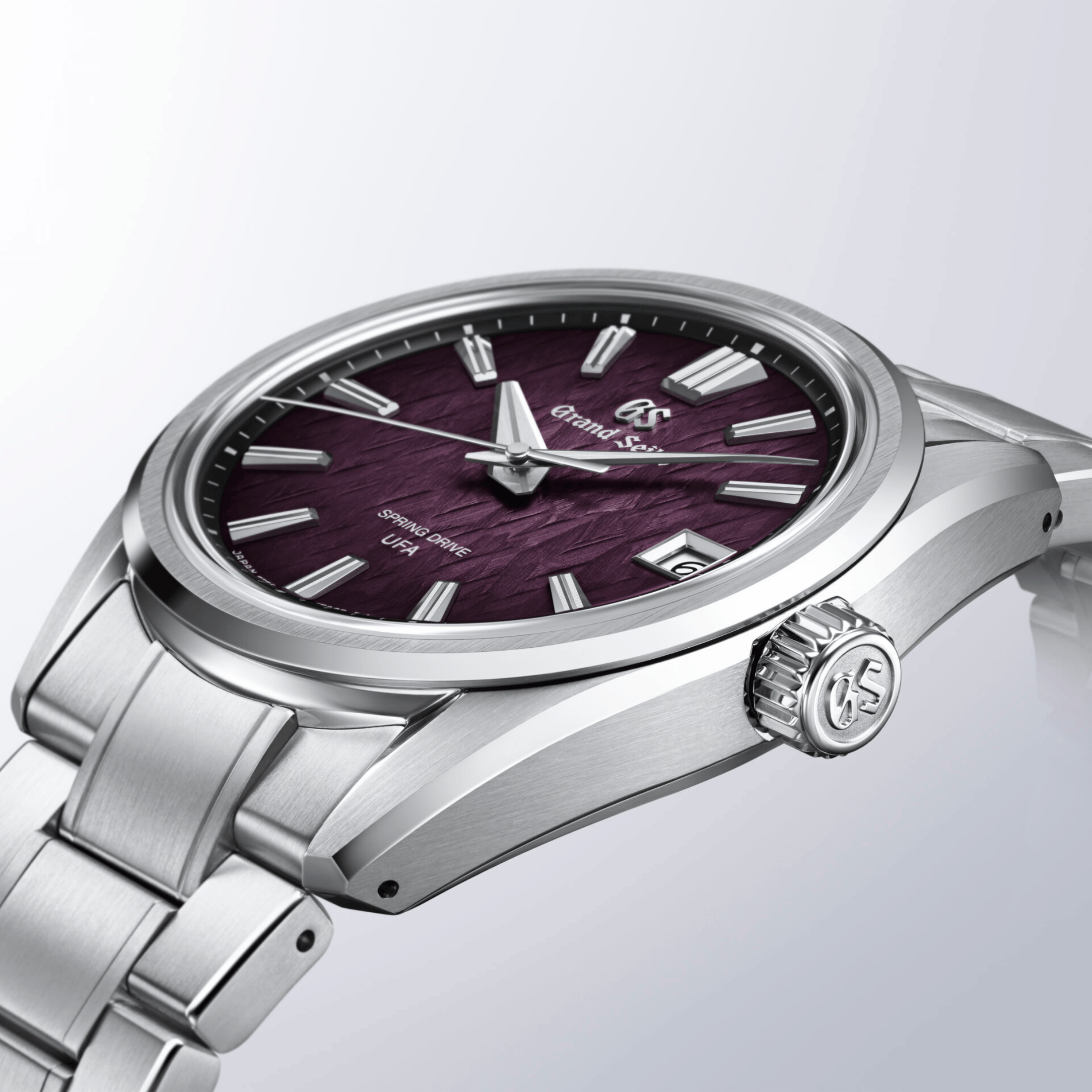 Montre Grand Seiko Evolution 9 Spring Drive U.F.A Ice Forest “Violet Dawn” cadran violet bracelet acier 37 mm