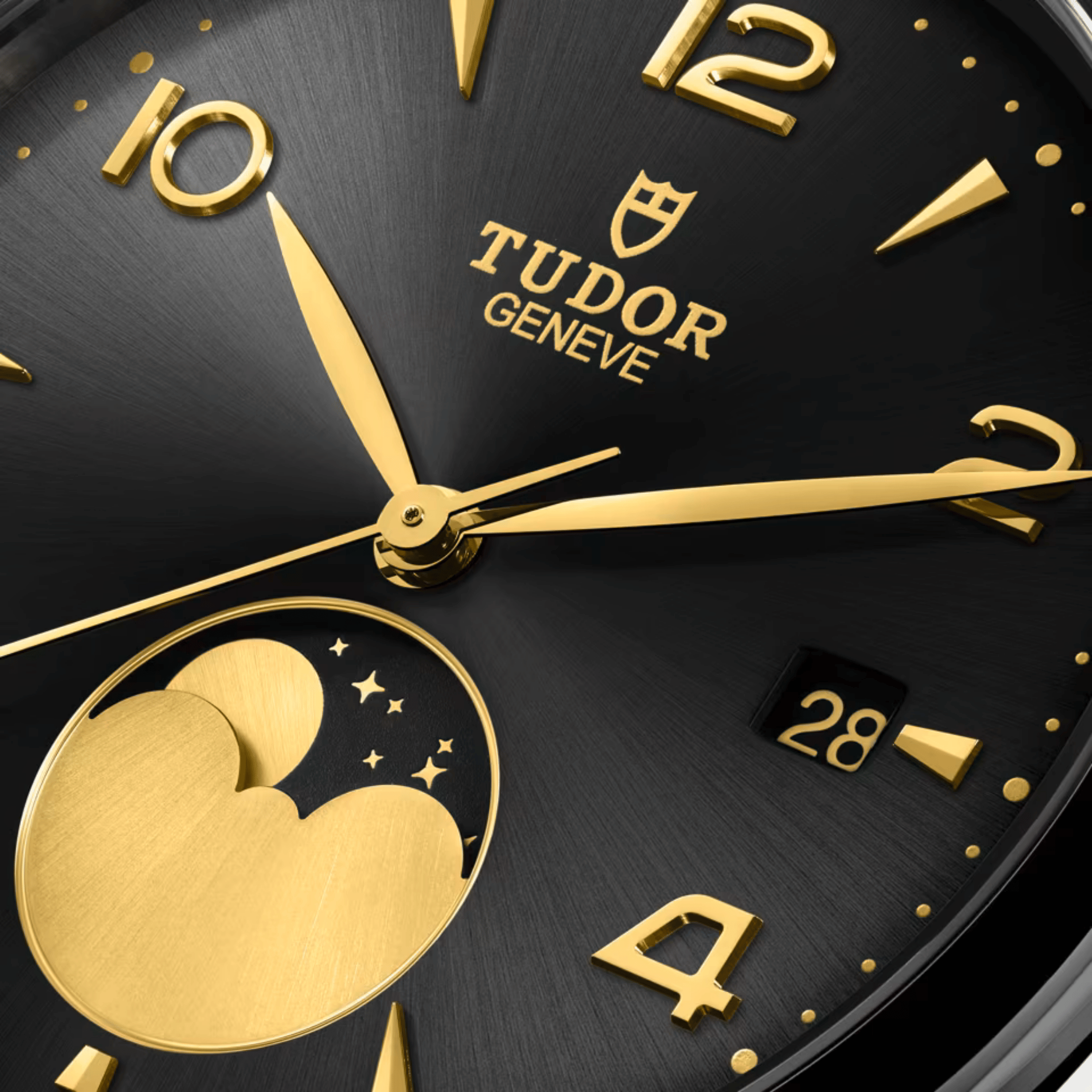 Montre Tudor 1926 Luna automatique cadran noir bracelet acier 39 mm