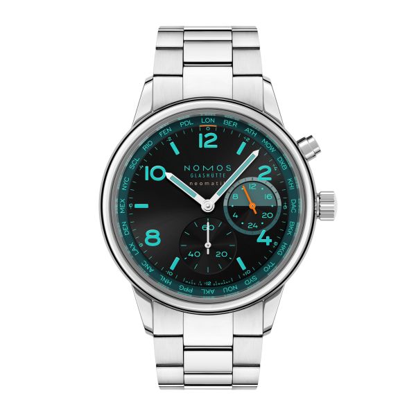 Montre Nomos Club Sport Neomatik Worldtimer "Night Navigation" Trace automatique cadran noir bracelet acier 40 mm