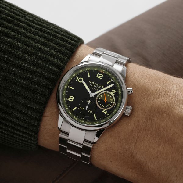 Nomos Club Sport Neomatik Worldtimer 