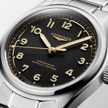 Montre Longines Spirit Pilot automatique COSC cadran noir bracelet acier 39 mm