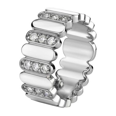 So Shocking Première Fois ring in white gold and diamonds