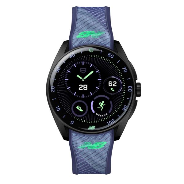 Montre TAG Heuer x New Balance Connected Calibre E5 – 40 mm – Titane DLC – Bracelet Caoutchouc Noir