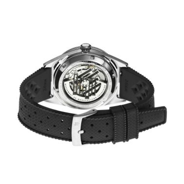 Montre LIP Nautic 666 Automatique Manufacture R26 cadran noir bracelet tropic noir 39 mm