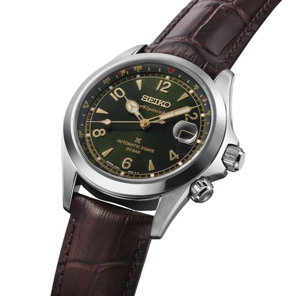 Montre Seiko Prospex Alpinist automatique cadran vert bracelet cuir marron 39,45 mm