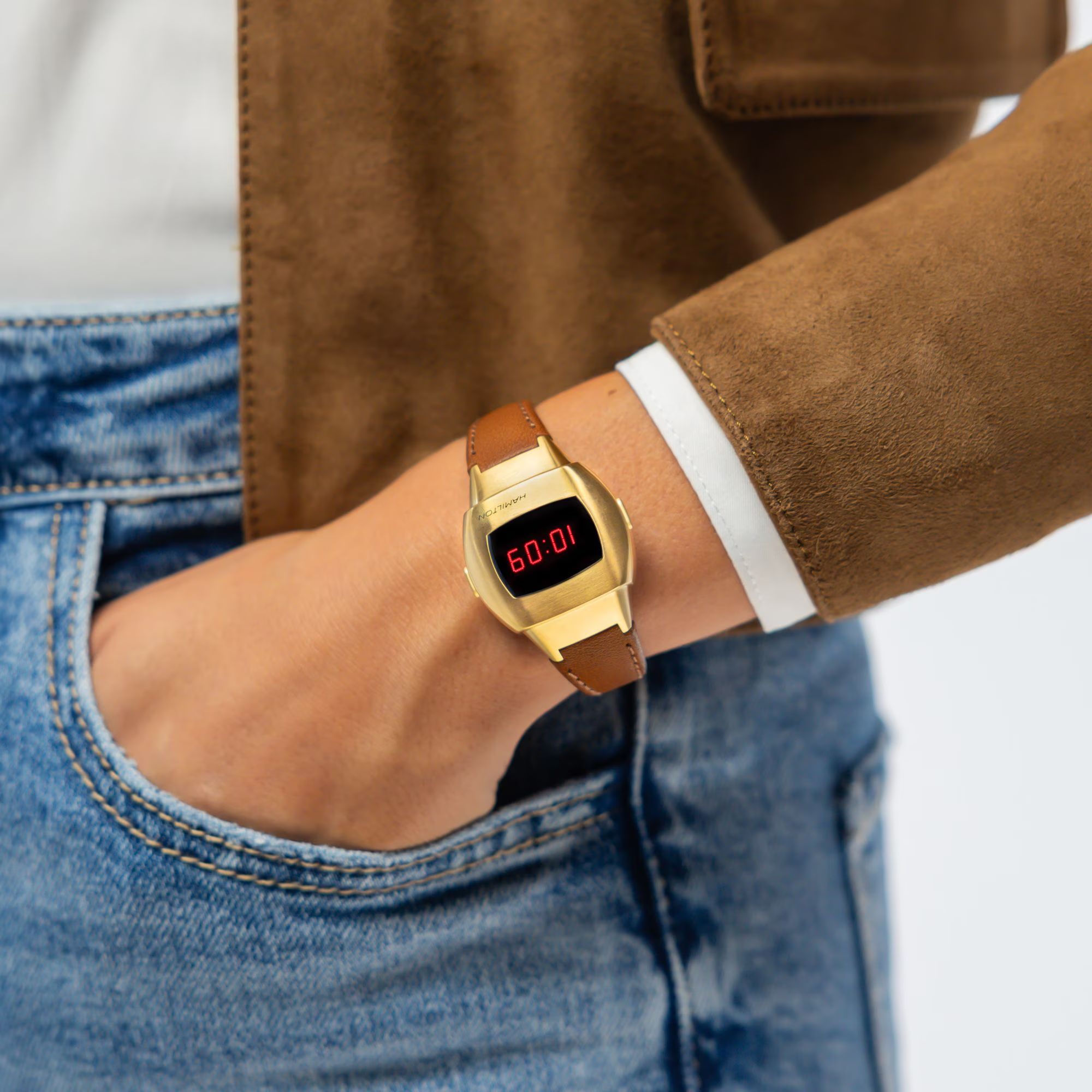 Hamilton PSR 74 Digital quartz watch with yellow gold PVD coating, LCD ...