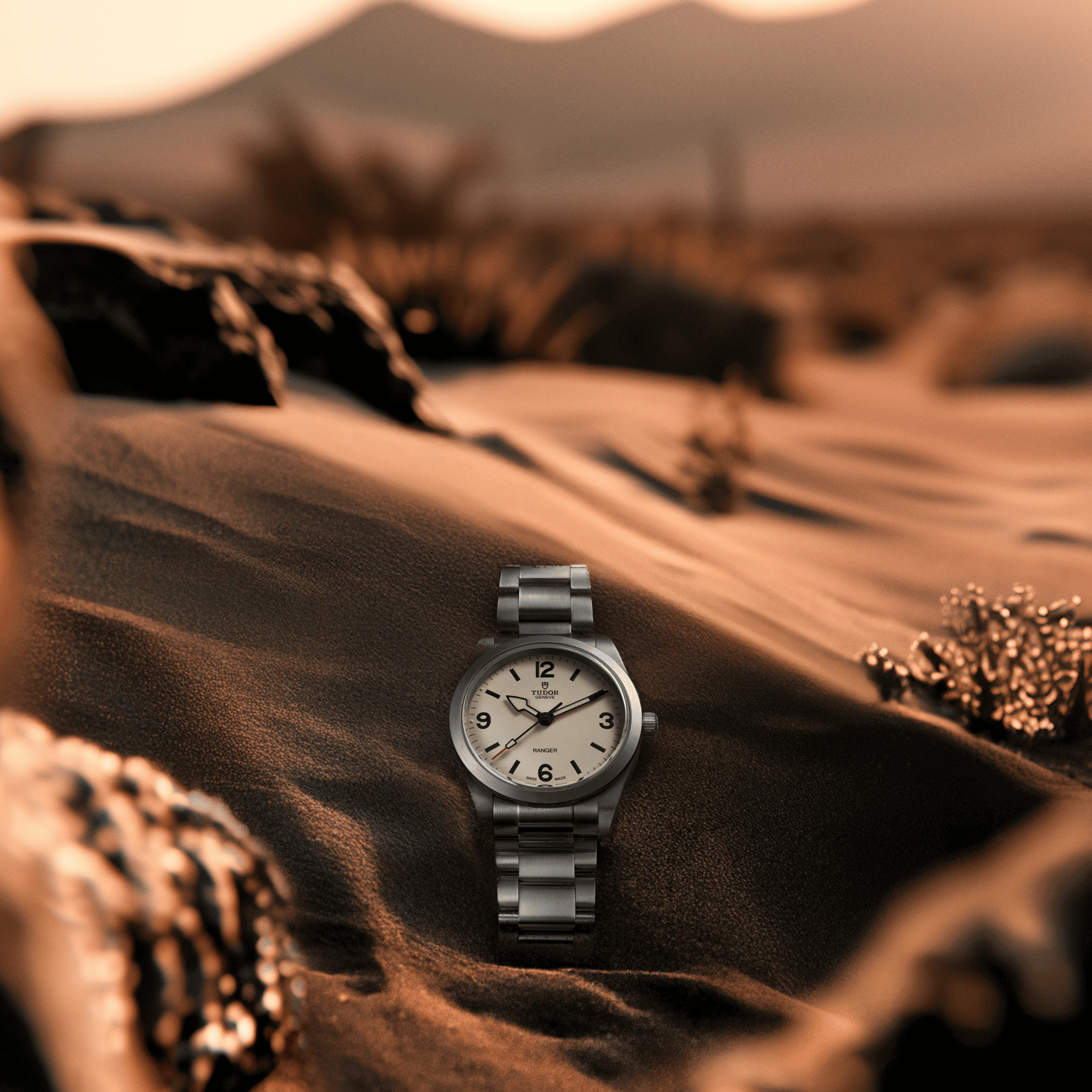 Montre Tudor Ranger automatique cadran beige bracelet acier 36 mm