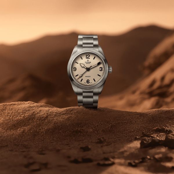 Tudor Ranger automatic beige dial steel bracelet 39 mm