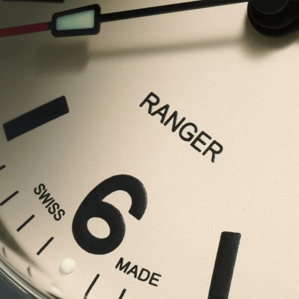 Tudor Ranger automatic beige dial fabric bracelet 39 mm
