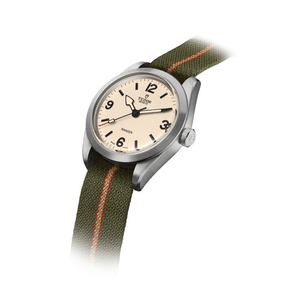 Tudor Ranger automatic beige dial fabric bracelet 39 mm