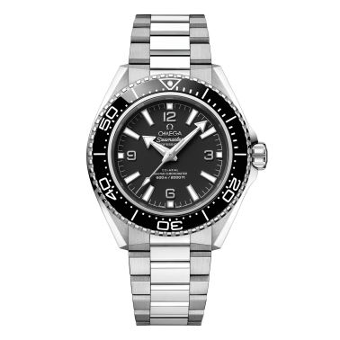 Montre Omega Seamaster Planet Ocean 600m lunette noire cadran noir bracelet acier 42 mm
