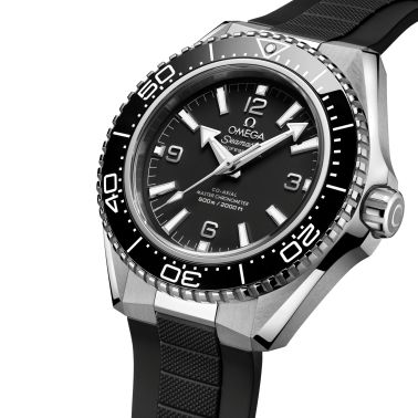 Omega Seamaster Planet Ocean 600m black bezel black dial rubber strap 42 mm
