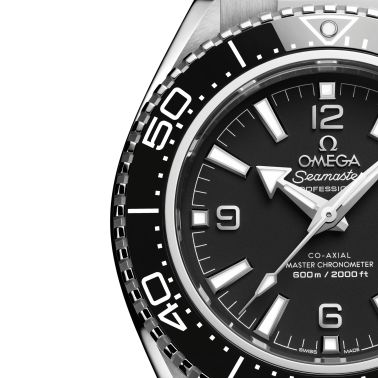 Omega Seamaster Planet Ocean 600m black bezel black dial rubber strap 42 mm