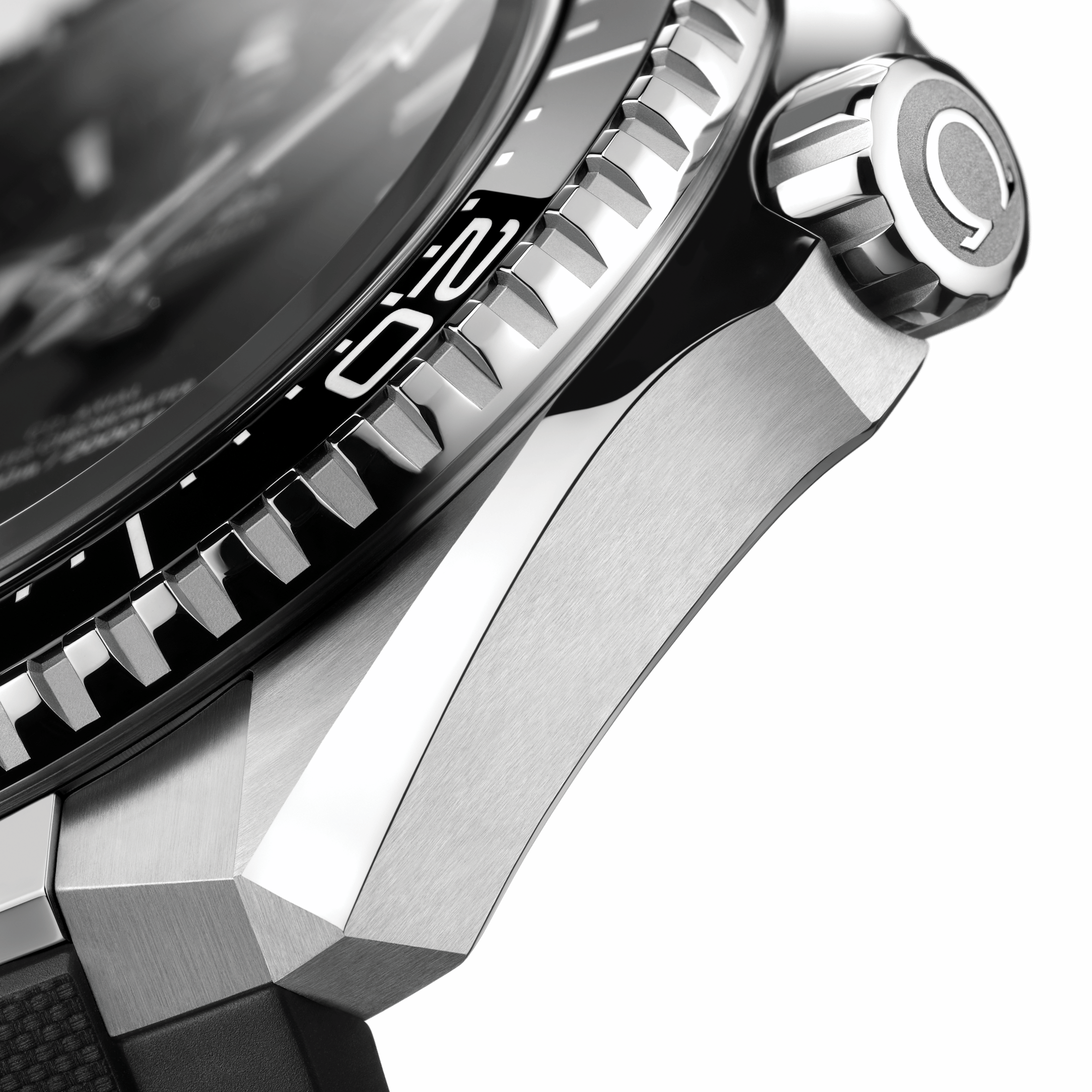 Omega Seamaster Planet Ocean 600m black bezel black dial rubber strap 42 mm