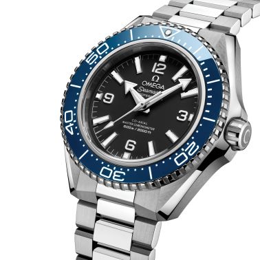 Omega Seamaster Planet Ocean 600m blue bezel black dial steel bracelet 42 mm