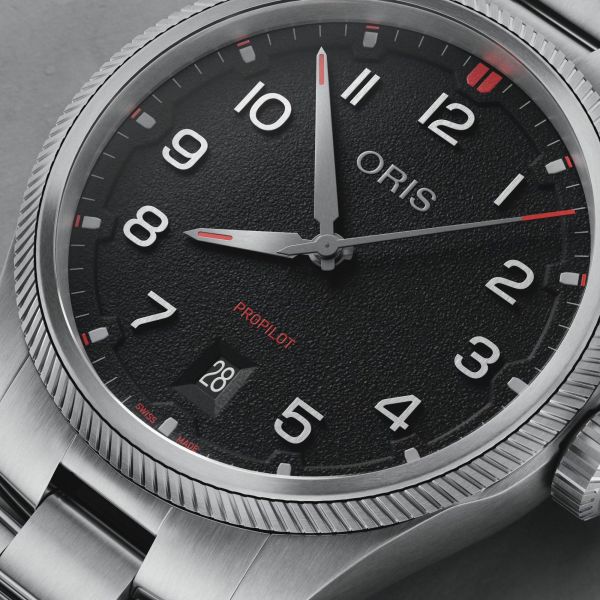 Montre Oris Aviation Propilot Date automatique cadran noir bracelet acier 41 mm