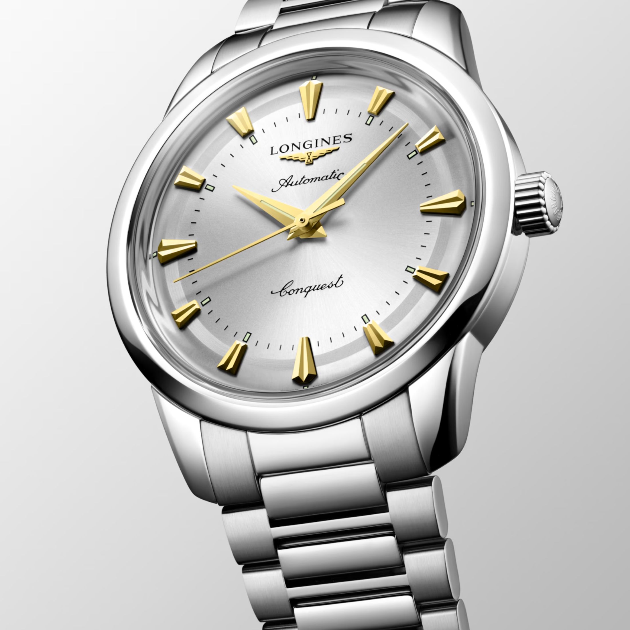 Longines Conquest Heritage automatic watch with silver dial and 38 mm steel bracelet