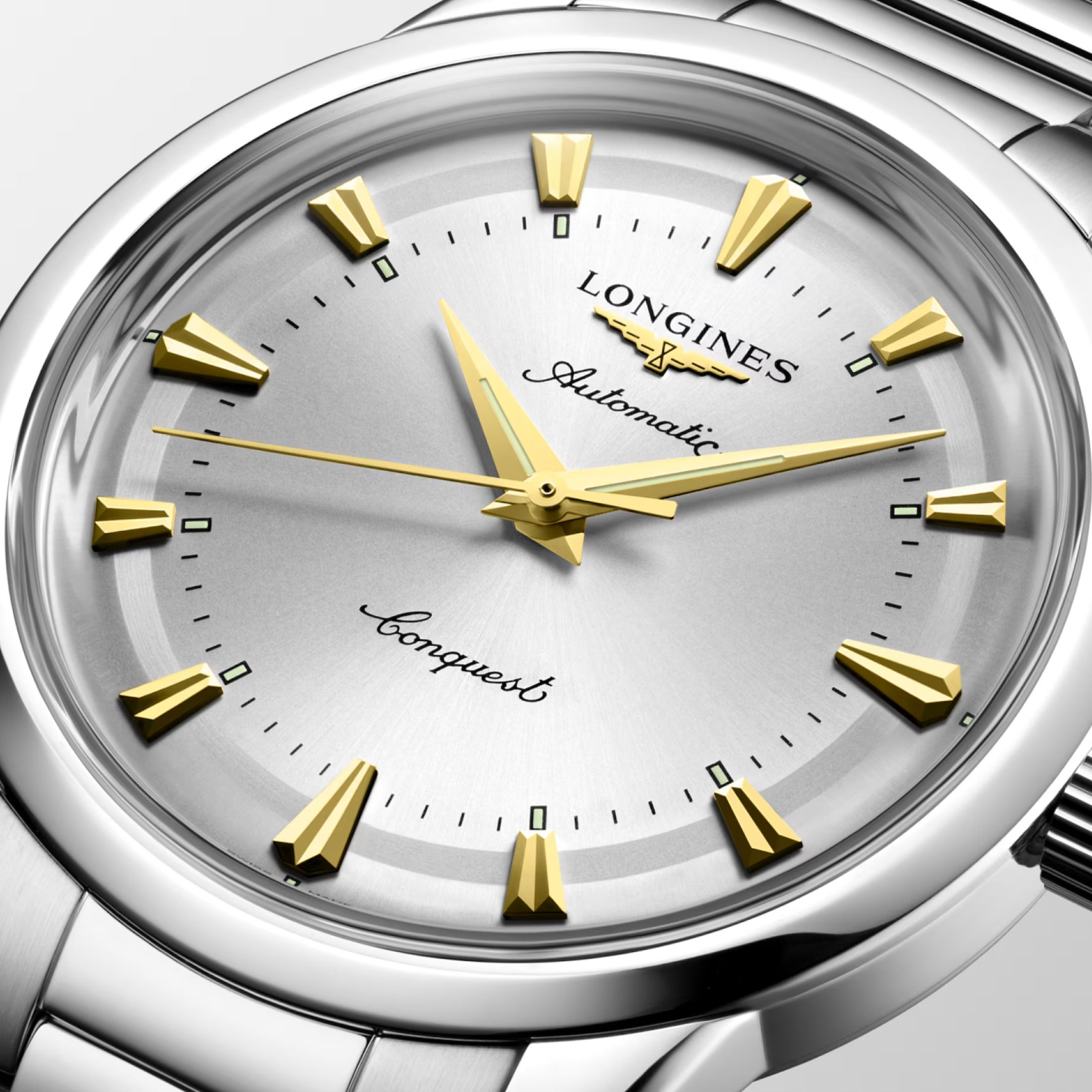 Longines Conquest Heritage automatic watch with silver dial and 38 mm steel bracelet