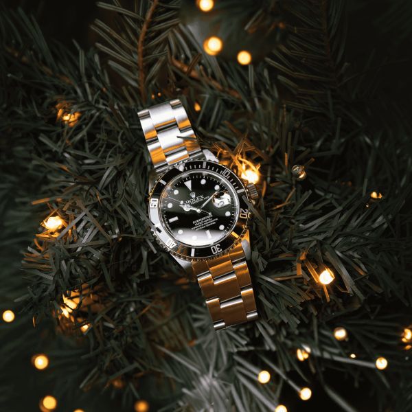Montre Rolex Submariner Date 16610 automatique 40 mm circa 2001