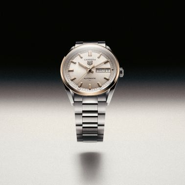 TAG Heuer Carrera Day-Date Automatic champagne dial steel bracelet 41 mm