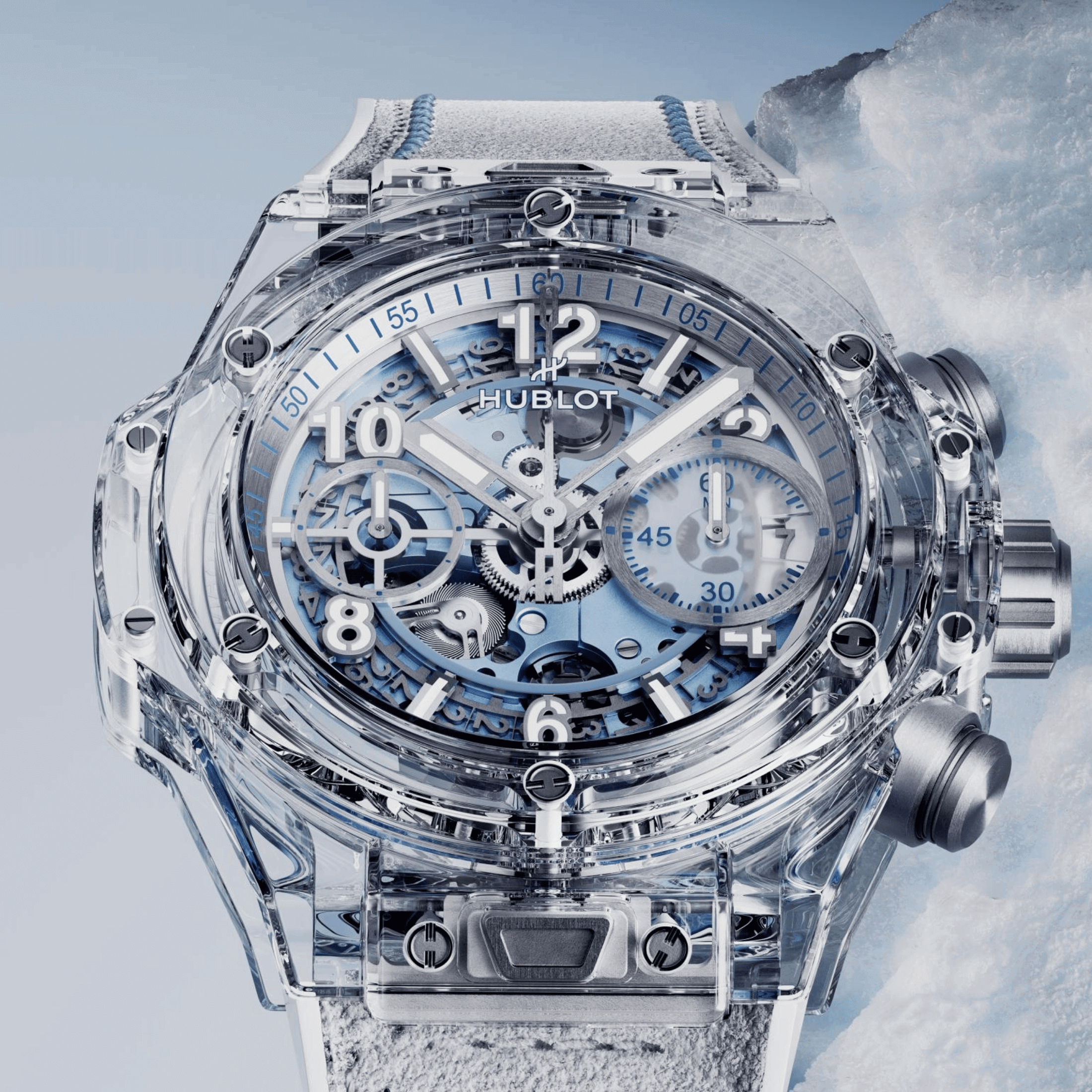 Montre Hublot Big Bang Unico Winter Sapphire automatique cadran squelette bracelet caoutchouc 42 mm
