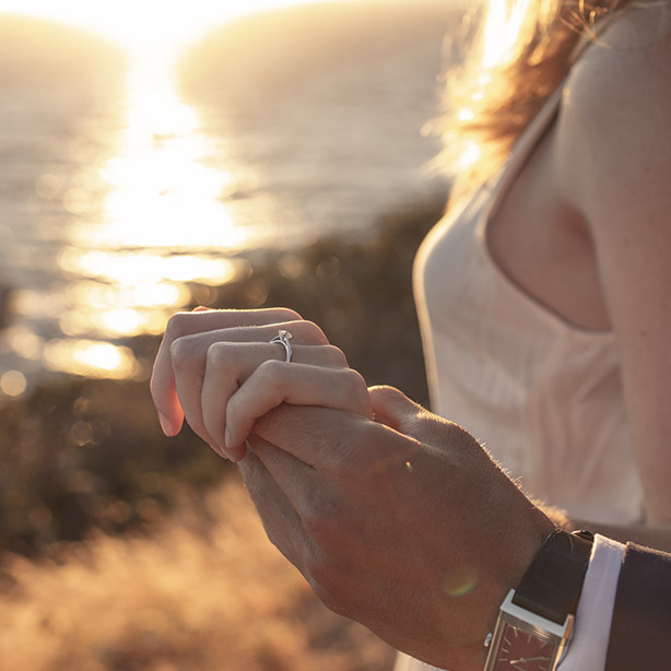 Engagement ring for woman, white gold solitaire ring with diamond