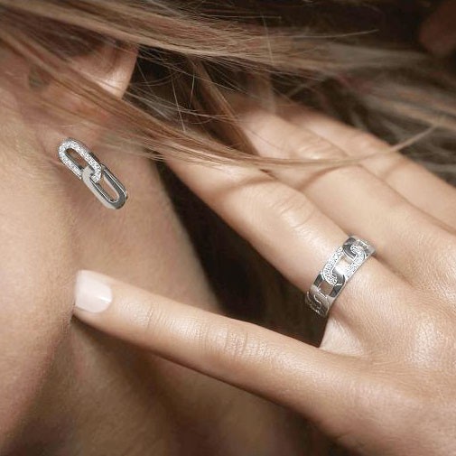 So Shocking earrings | LEPAGE
