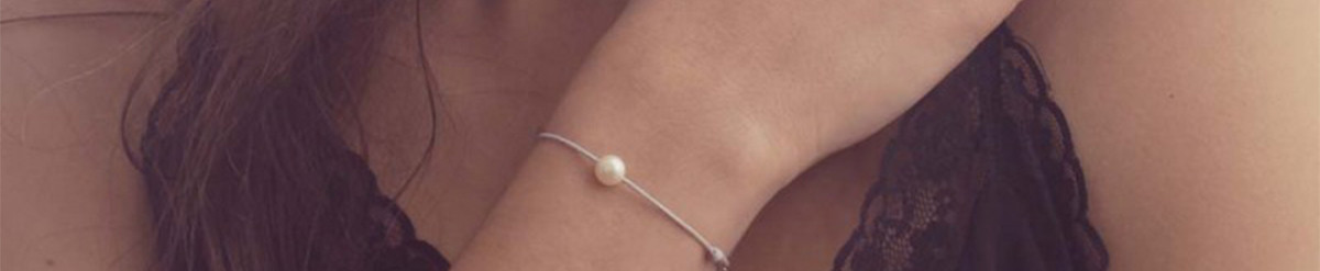 Pearl bracelets
