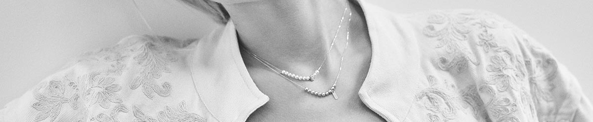 Claverin necklaces