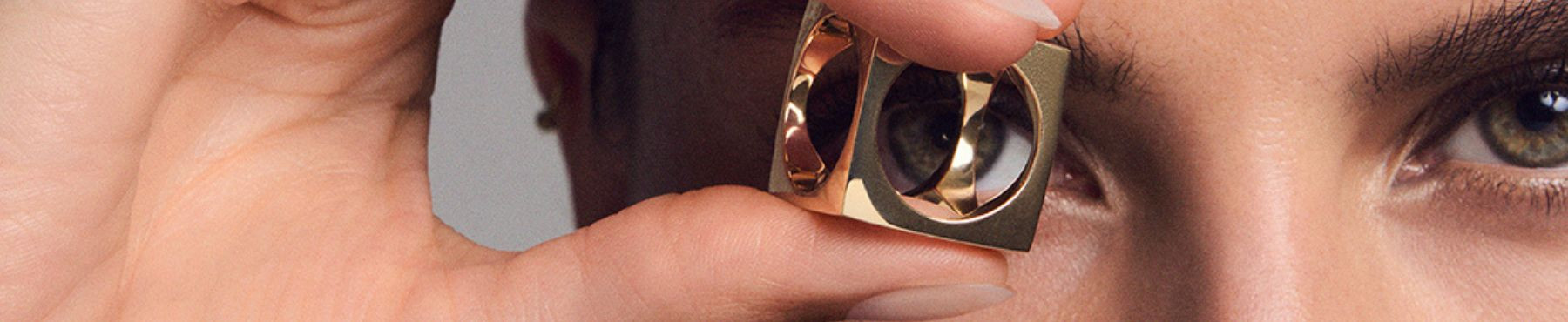 Bijoux dinh van Le Pavé