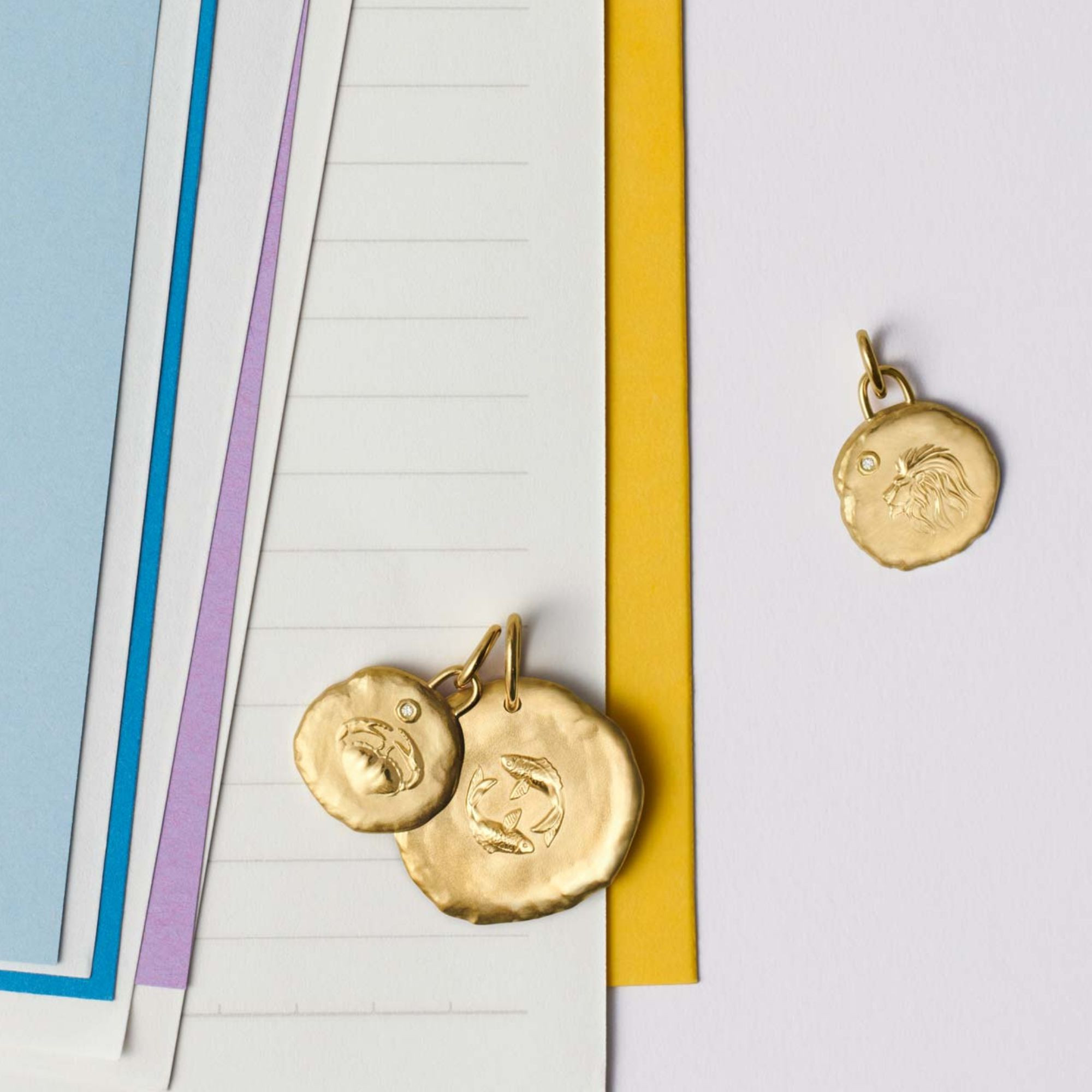 Astro - Arthus Bertrand