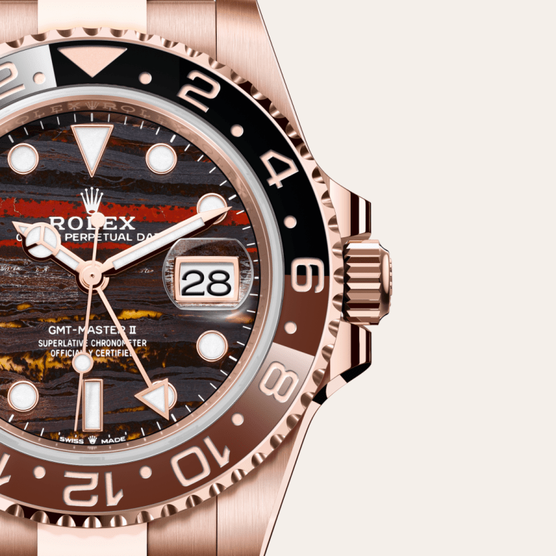Rolex GMT-Master II Oyster, 40 mm, or Everose M126715CHNR-0002